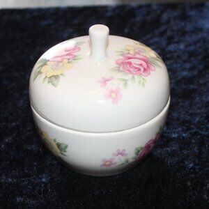 Porcelain Tricket Box, Apple Shaped, Pink roses and yellow flower